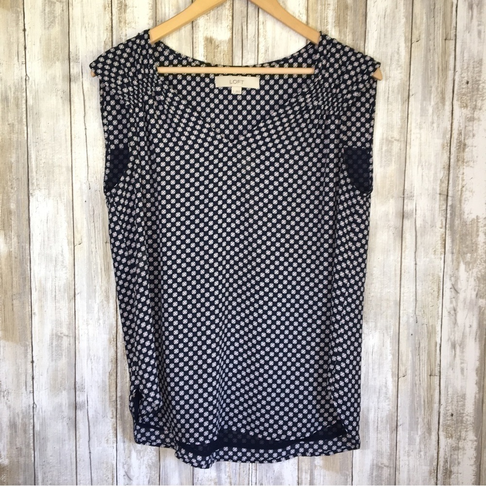 LOFT Navy Floral Cap Sleeve Blouse Small Lightweight Rayon Top - Picture 1 of 3